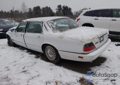 1997 Jaguar Xj6 Vanden Plas z USA, uszkodzony, nr VIN SAJKX624XVC808094